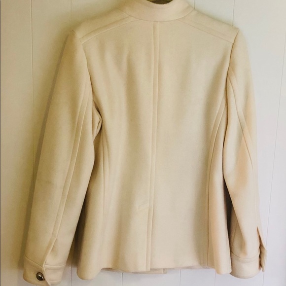 Banana Republic Women’s Jacket - Picture 2 of 5